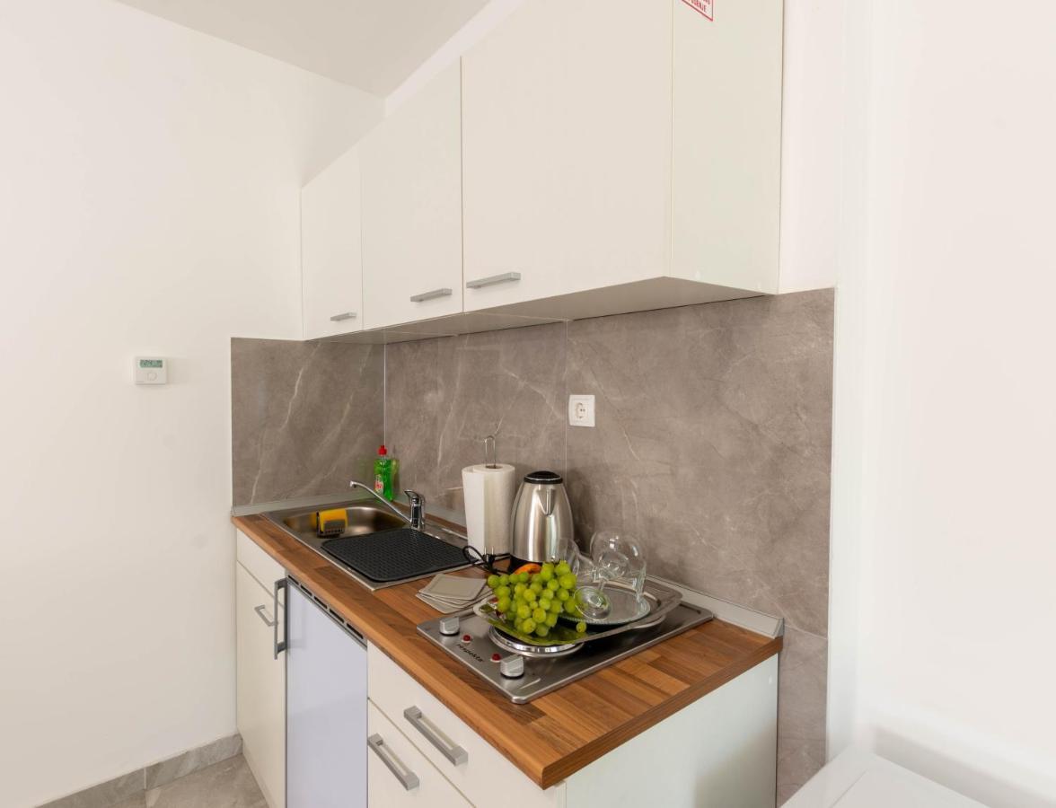 Apartmani Sun & Moon Bjelovar Exterior photo